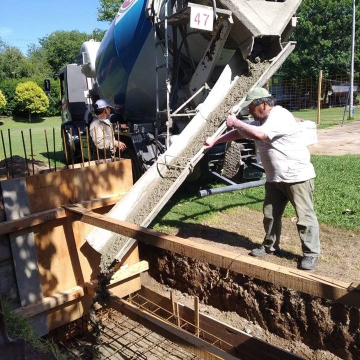 50675837_1887312624707970_679139543311450112_n